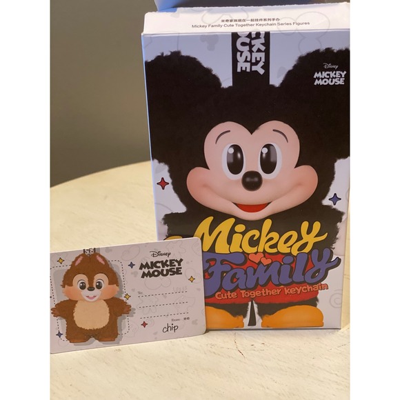 Disney Accessories - Disney Mickey Mouse Family Cute Together Chip Keychain Series Figures